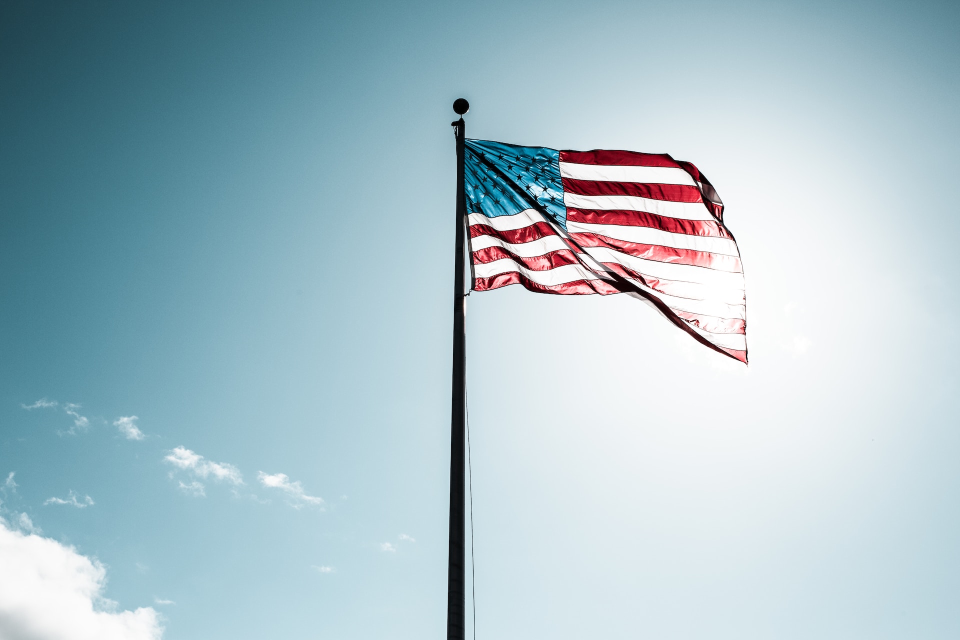 usa-flag-justin-cron-_gtwjIzQLq4-unsplash